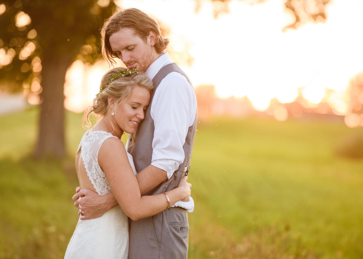 centennial barn - michigan wedding venues