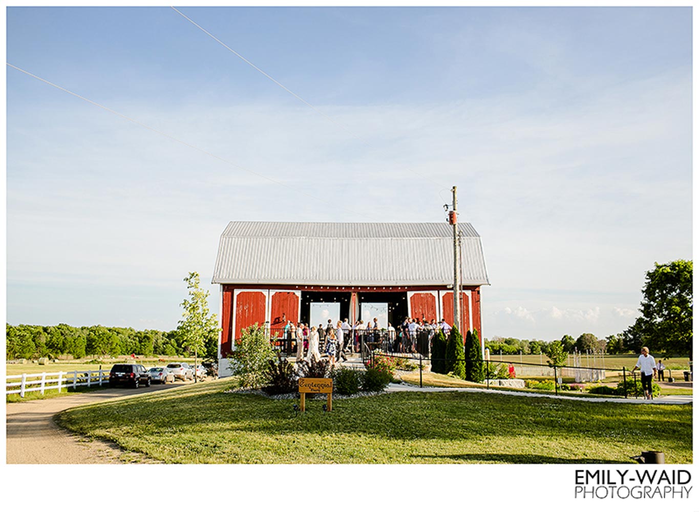 centennial barn - michigan wedding venues