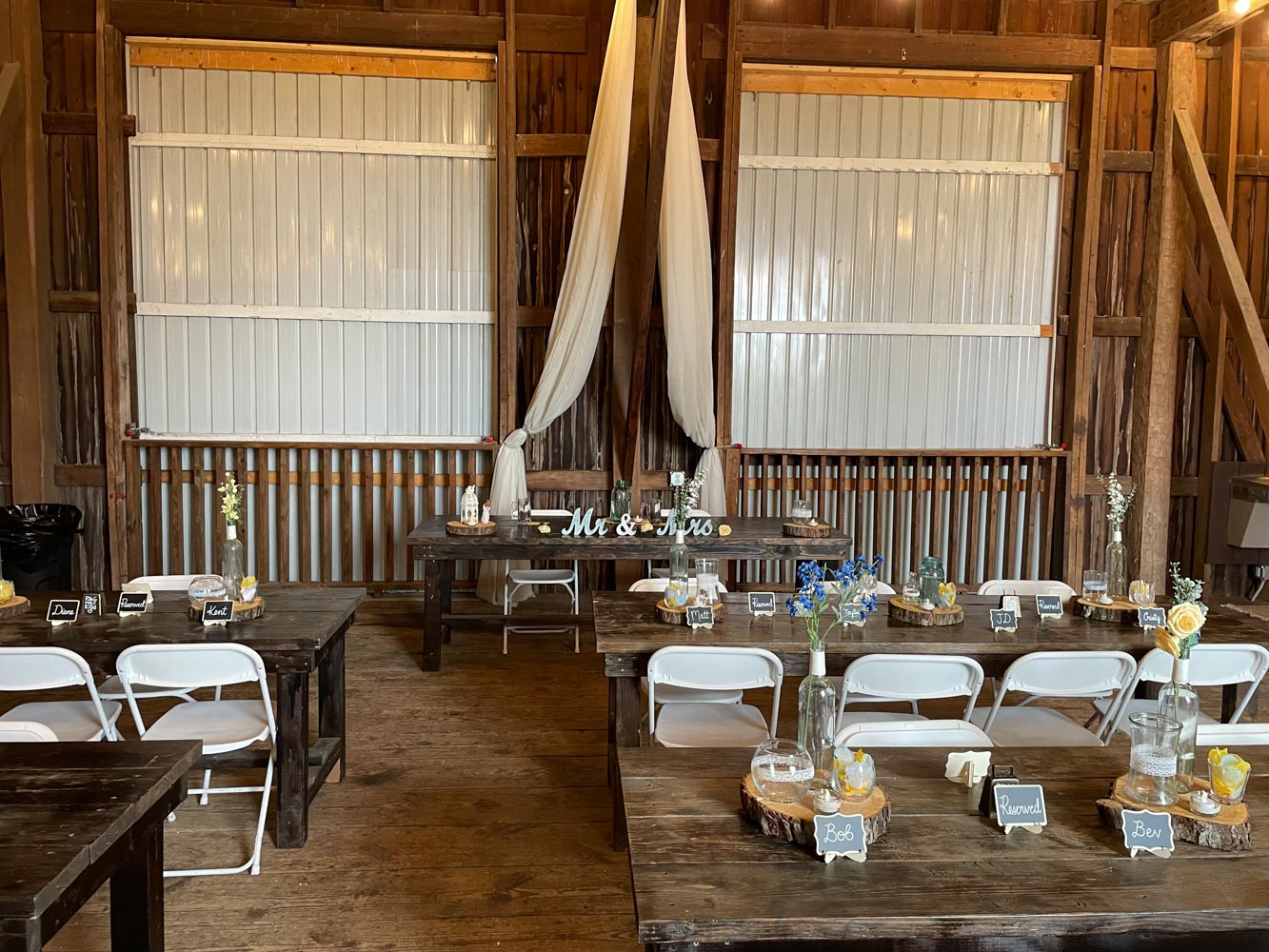 centennial barn - michigan wedding venues