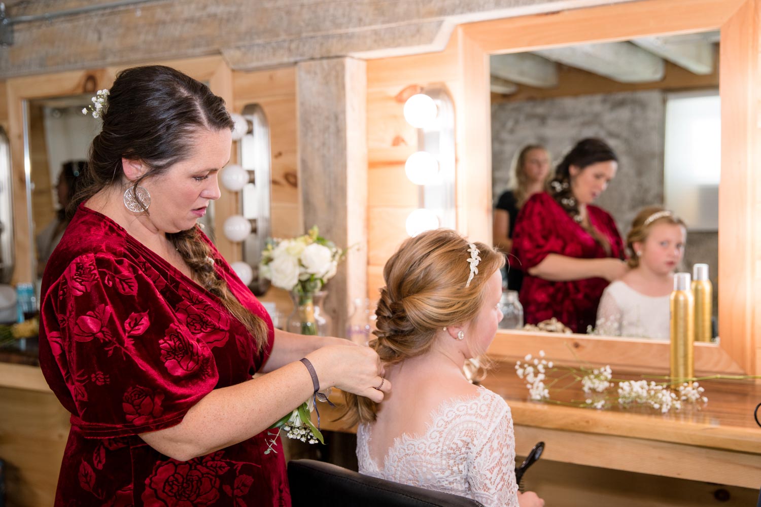 centennial barn - michigan wedding venues