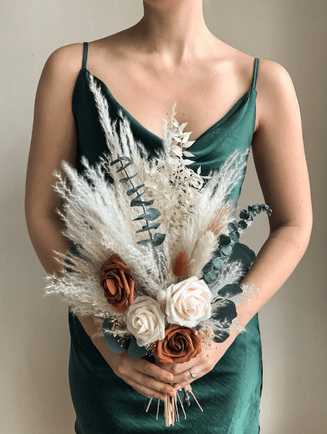 Best Florals for a Boho Wedding