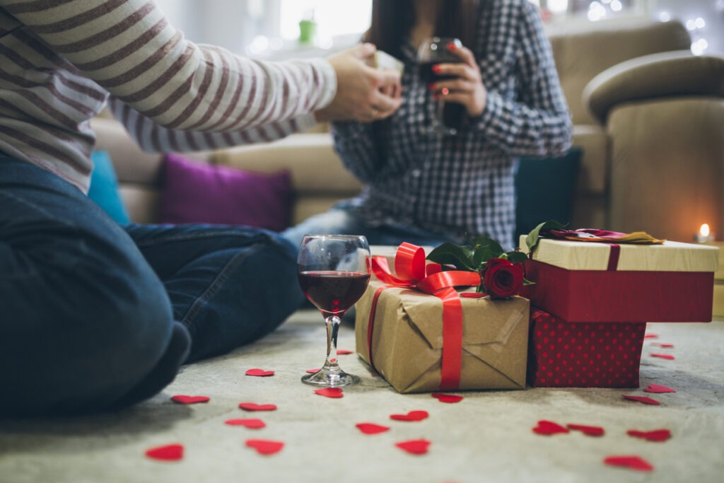 The Most Popular Month to Get Engaged