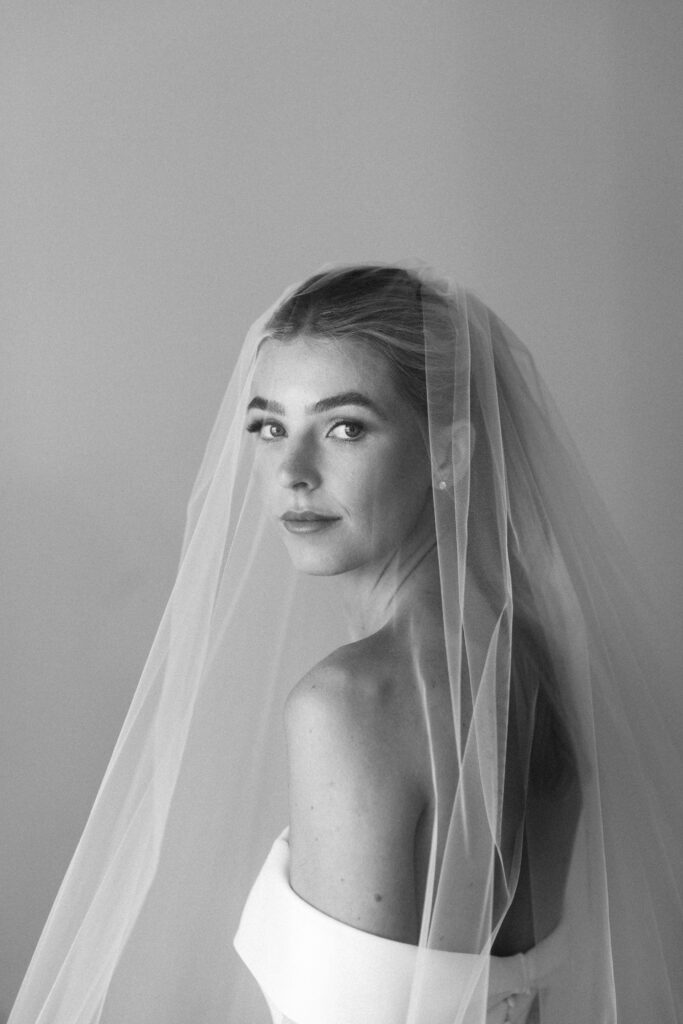 How to Choose Your Wedding Day Hairstyle