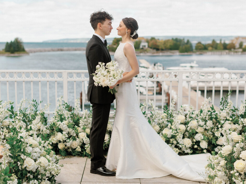 where to get married in Michigan
