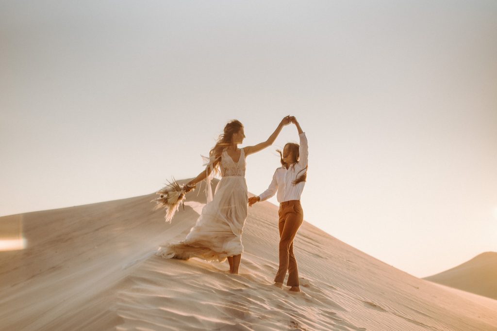 where to get married on the beach in michigan