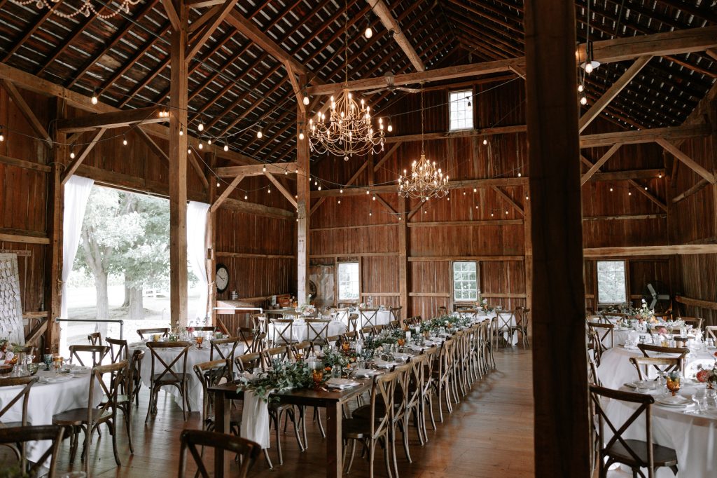 Adding Mood Lighting to Your Wedding Reception